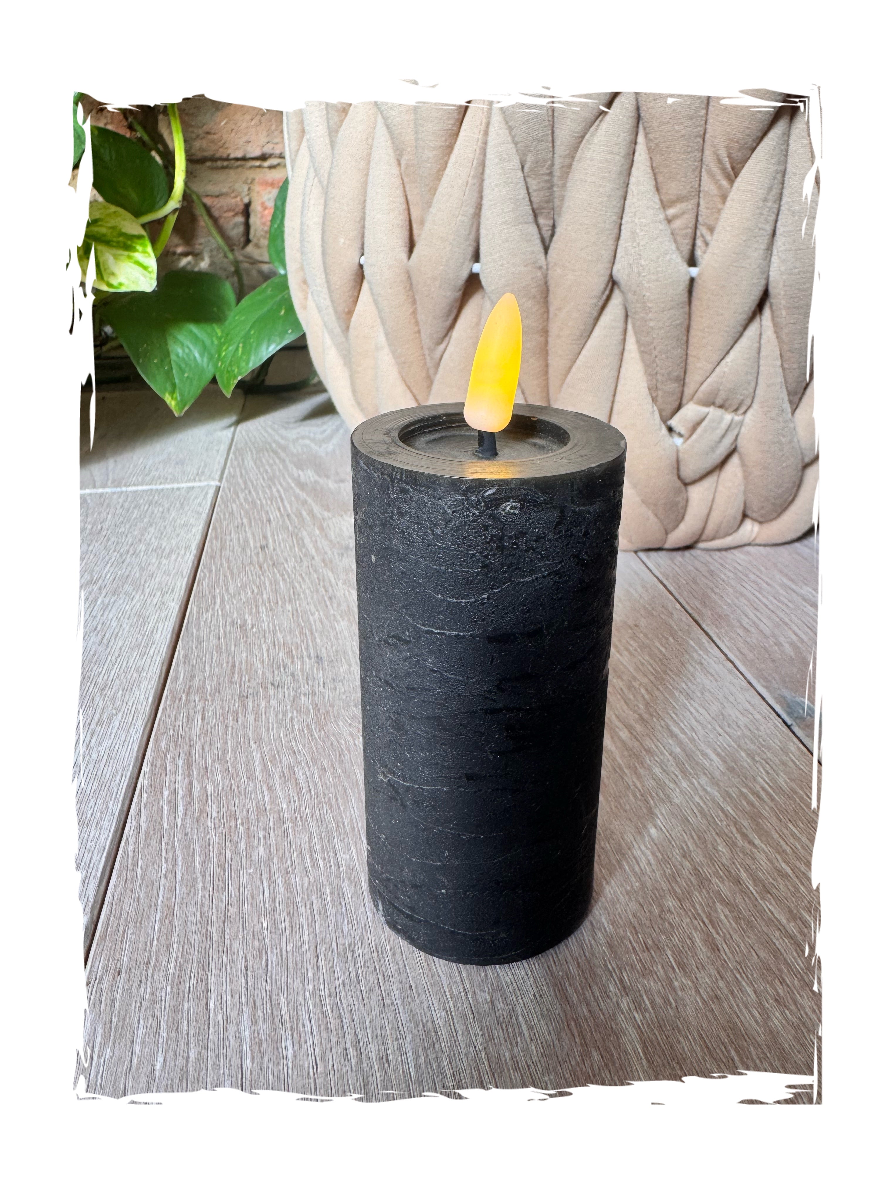 LED Kerze in Rustikal ( 4 Größen ) ( 3 Farben )