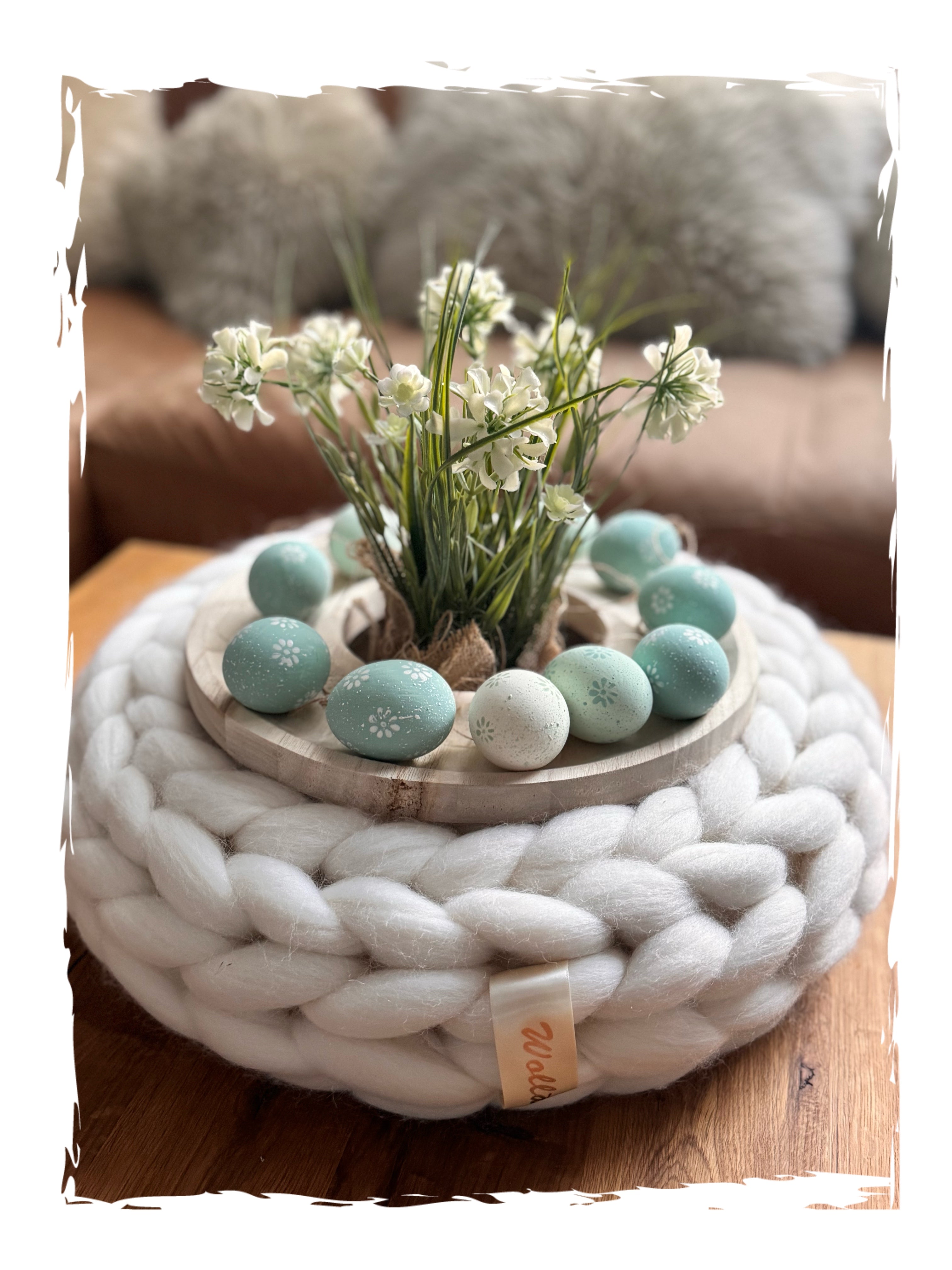 Grasnelke im Jutesack