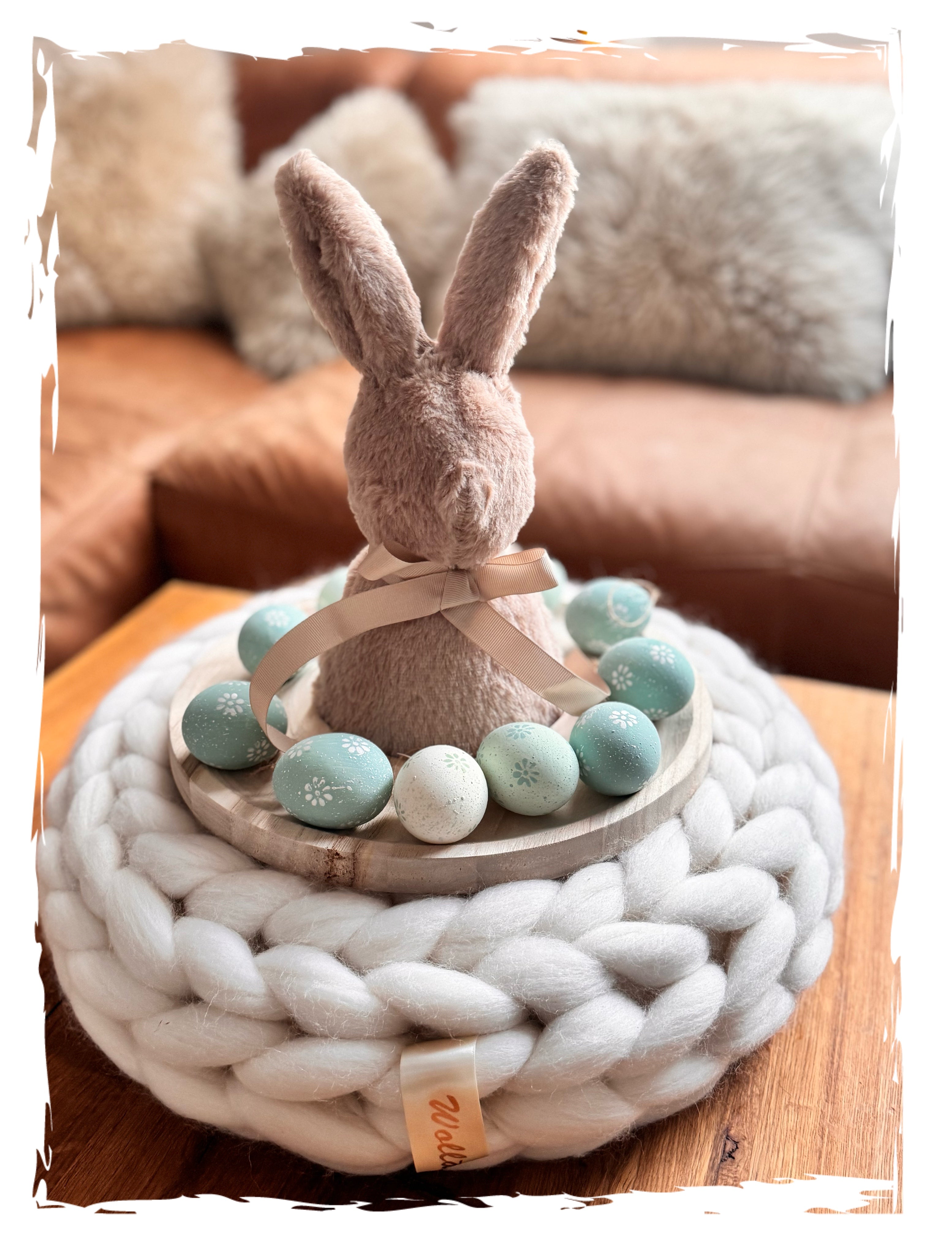 Osterhase Plüsch stehend