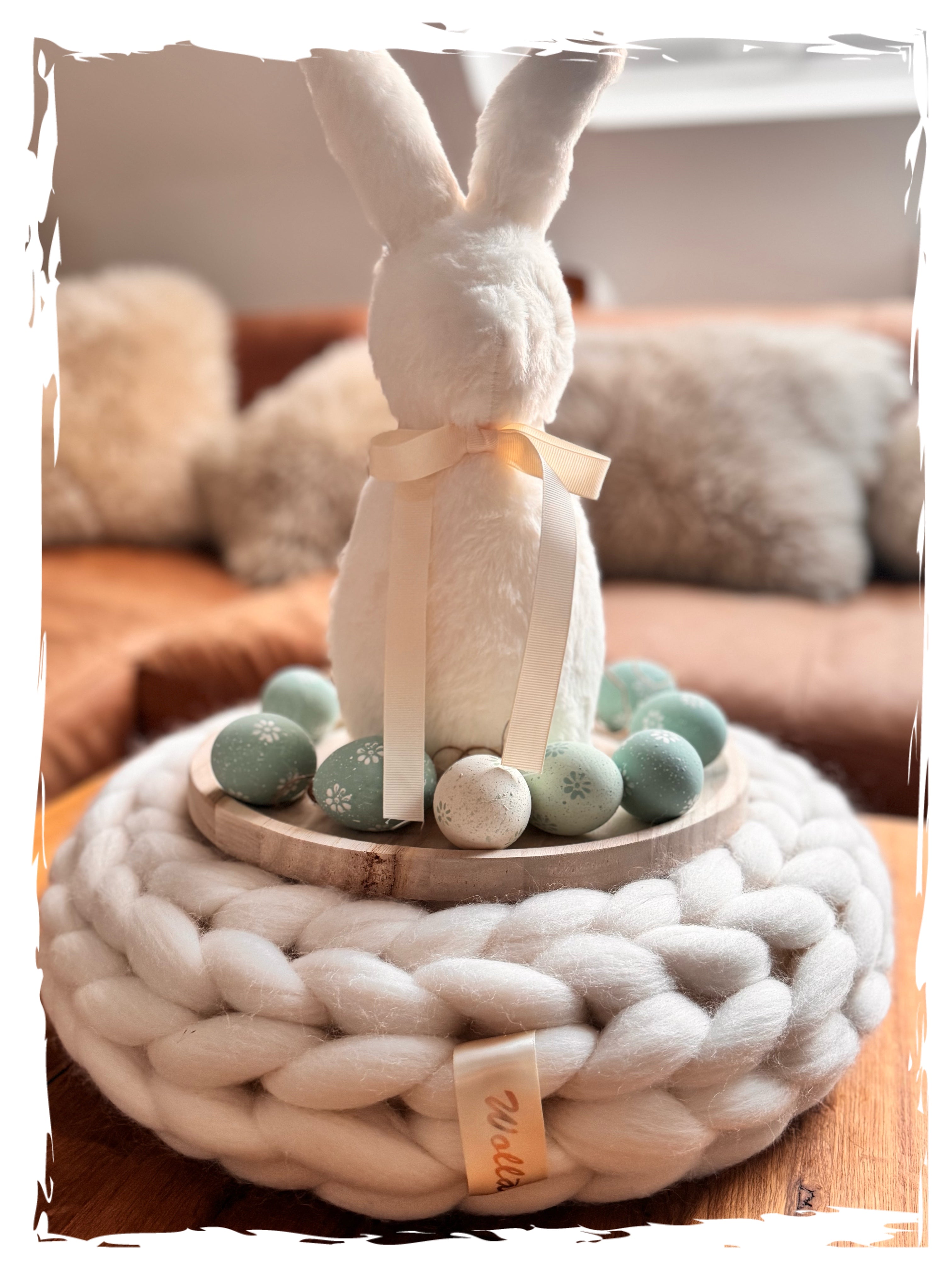 Osterhase Plüsch stehend